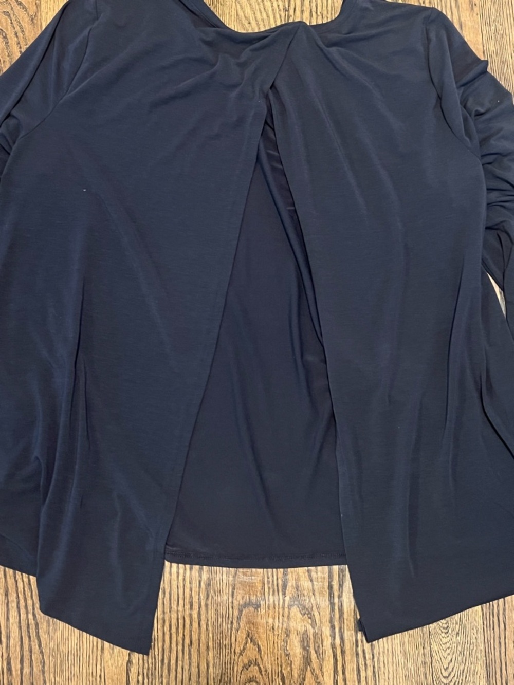 GAP Fit Black Long Sleeve Scoop Neck Top - Picture 5 of 5